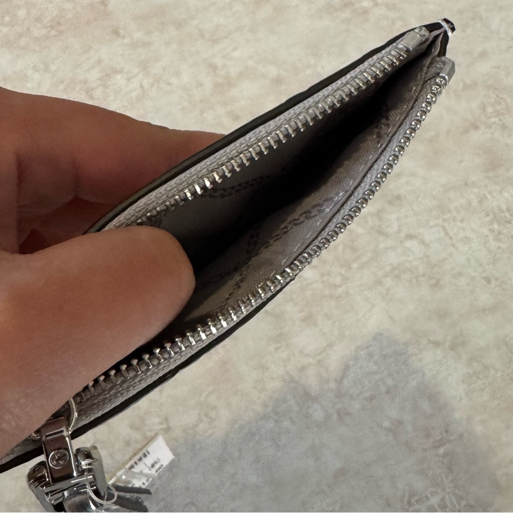 MICHAEL Michael Kors Empire Small Zip Card Case - Picture 7 of 8